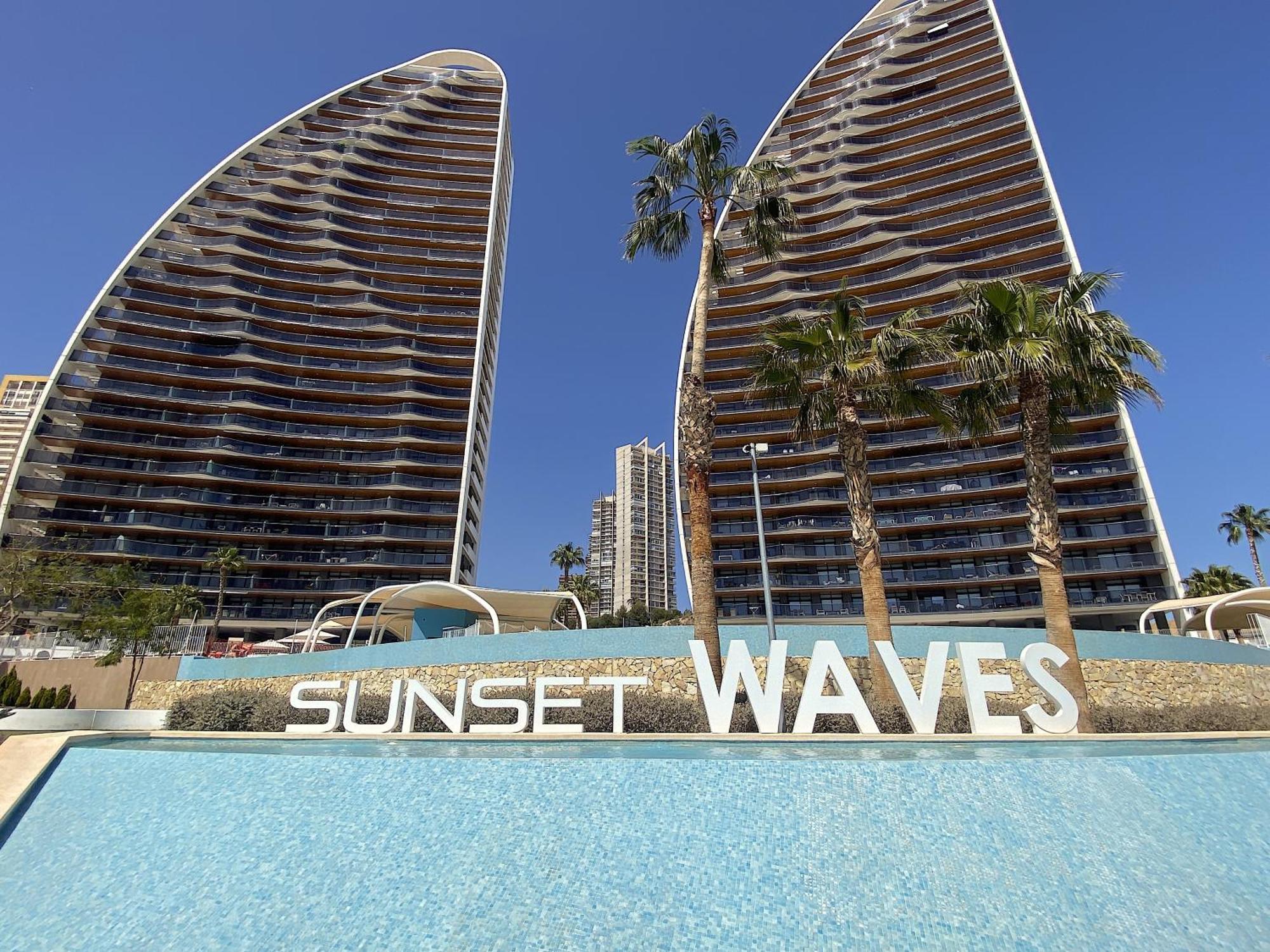Lujoso Apartament Con Impresionantes Vistas Al Mar Benidorm Zewnętrze zdjęcie
